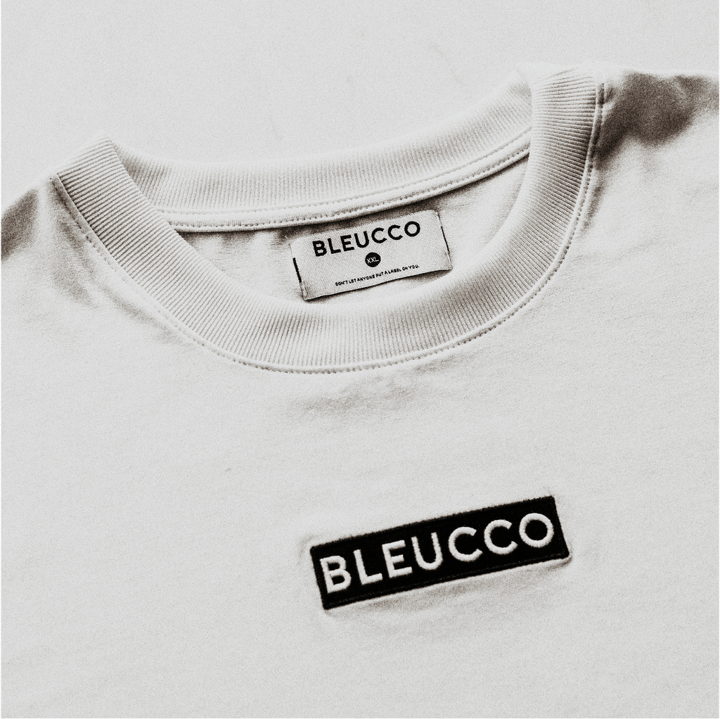 WHITE LOGO TEE
