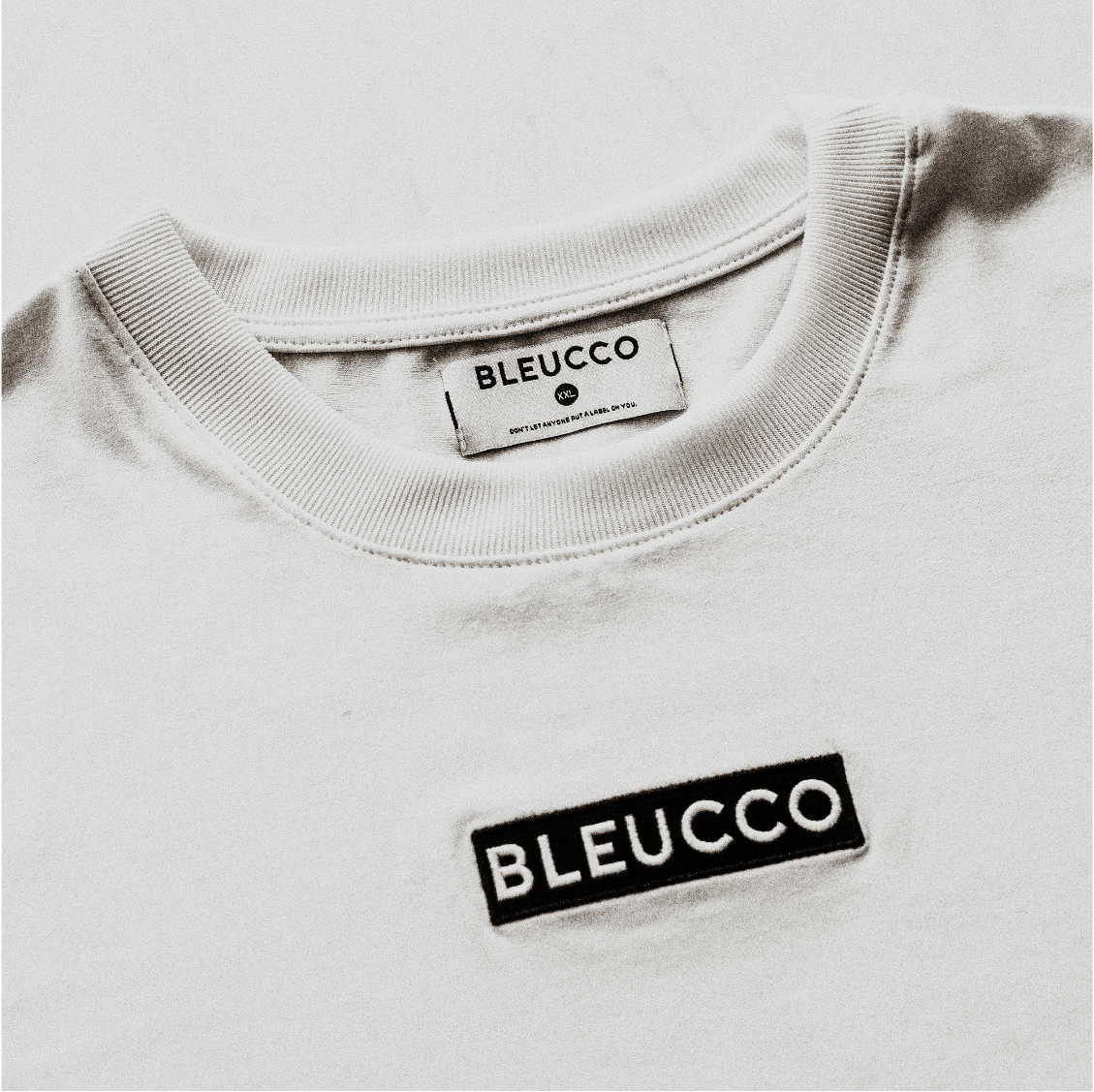 WHITE LOGO TEE