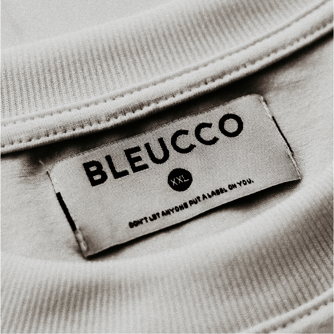 WHITE LOGO TEE